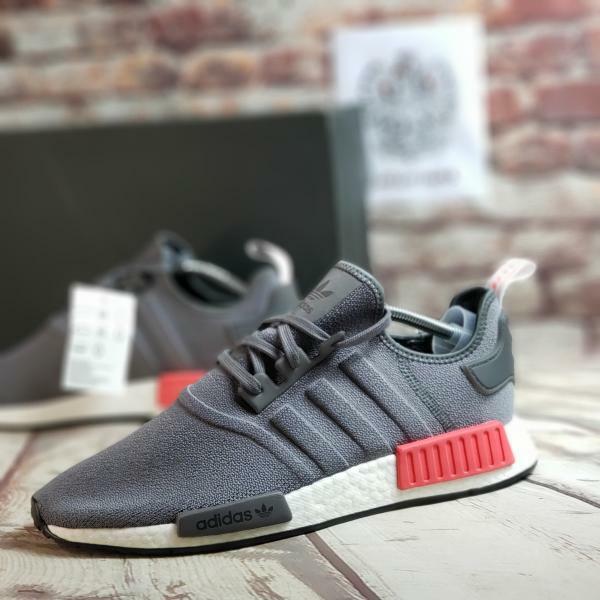 gray adidas nmd r1